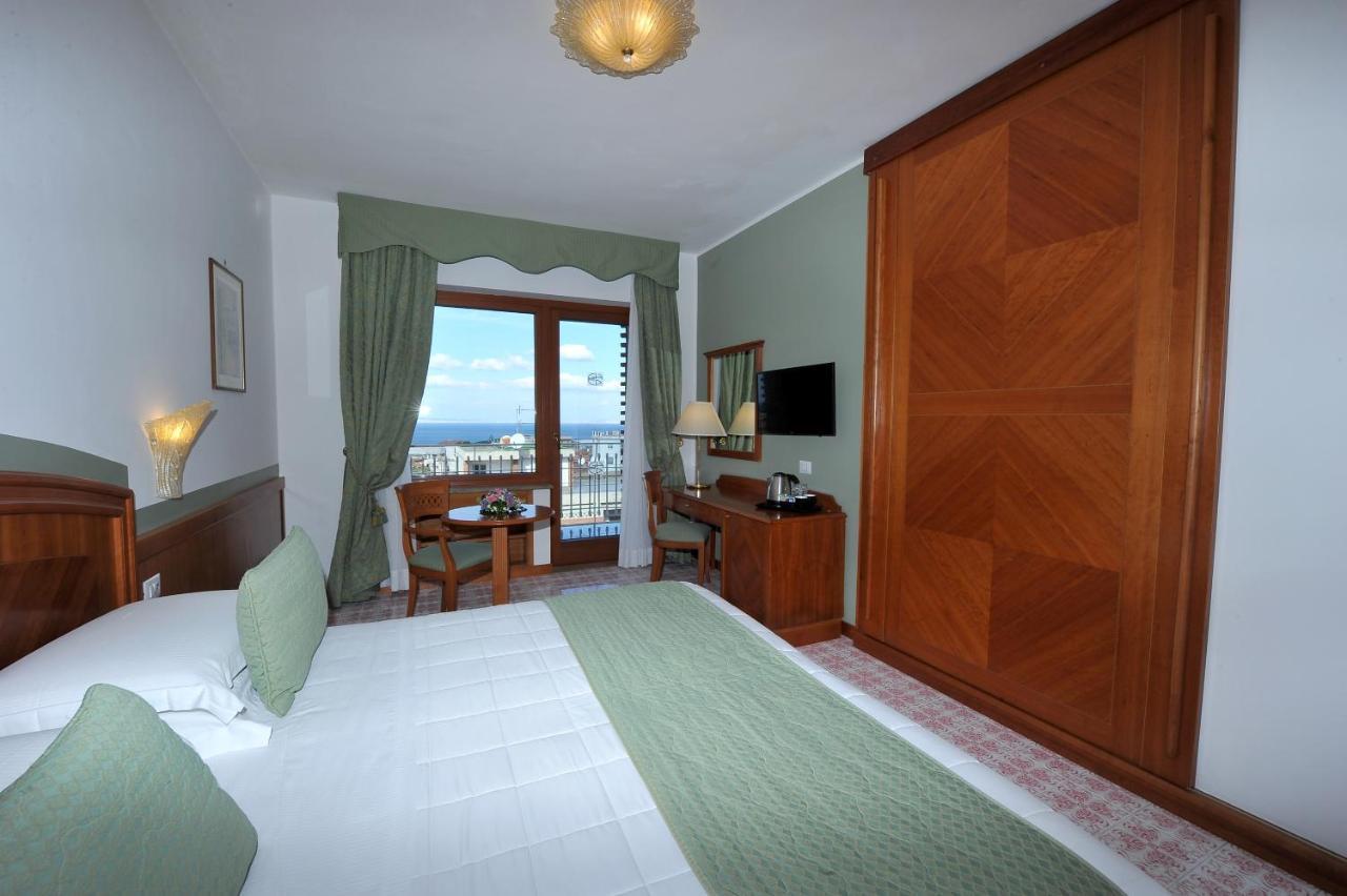 Grand Hotel Cesare Augusto Σορέντο Εξωτερικό φωτογραφία